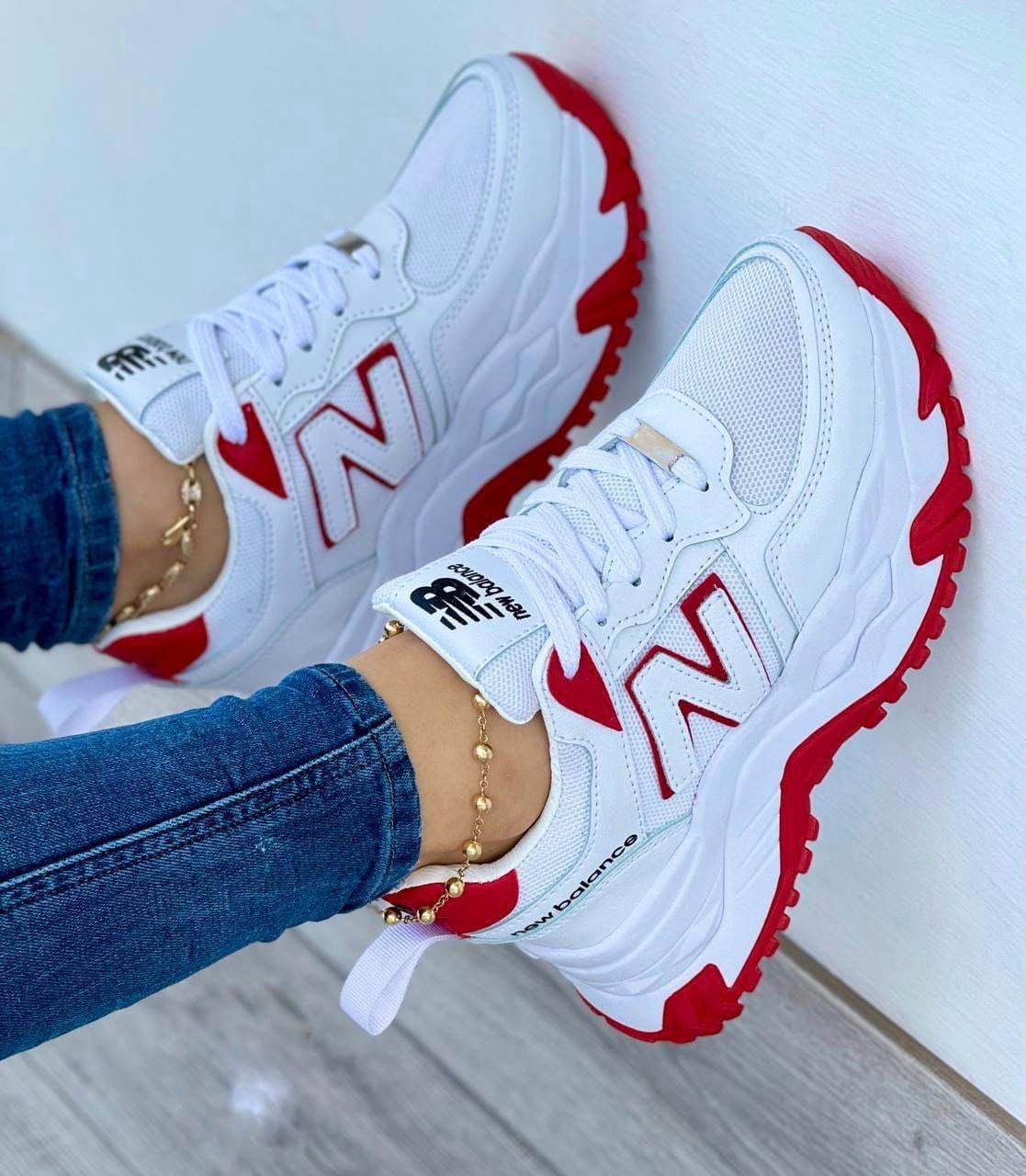 Tenis clásicos de paneles blanco rojo para hombre
