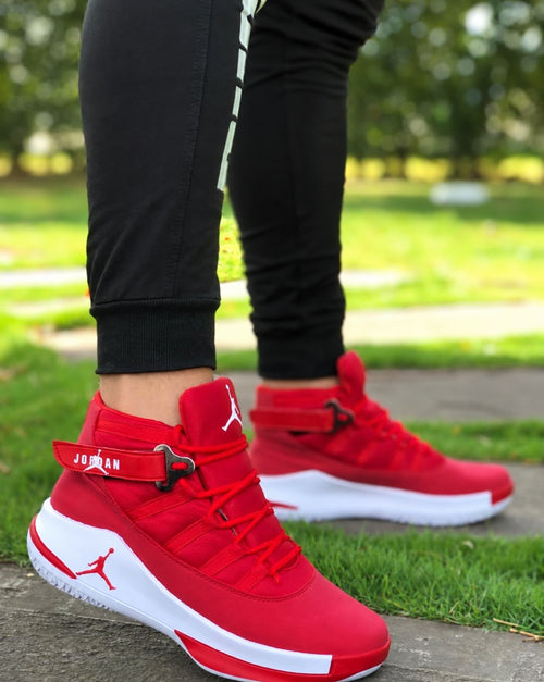 Tenis de caña alta con correa rojo para hombre